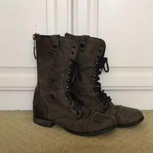 Steve Madden gray combat boots